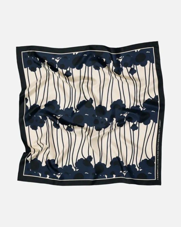 Marimekko Lauhtua Lammet Silk Scarf<Woman Scarves